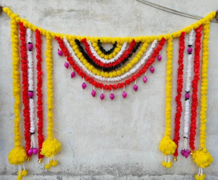 Nutts Handmade Decorative Marigold Paper Gajra Lotus Buds Bandhanwar For Events Decor Main Door Decoration