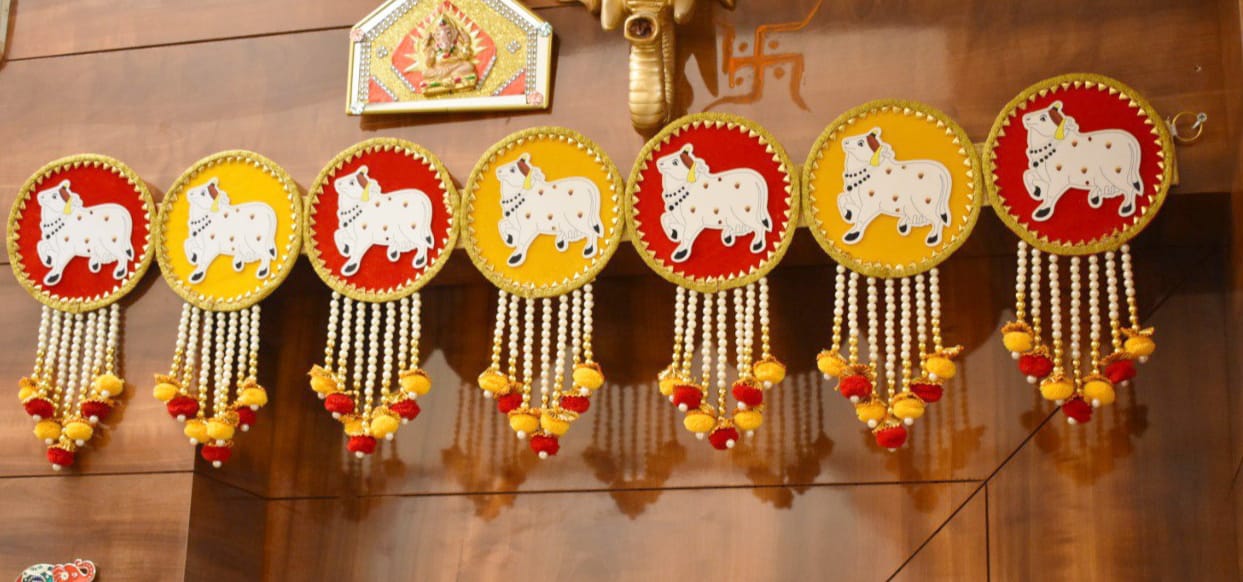 Nutts Handmade Ethnic Bandhanwar For Home Decor