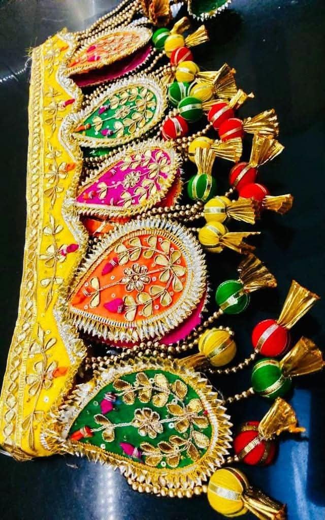 SellPlus Traditional Decorative Handmade Crafting Bandhanwar for Home Decor and Special Occasion and All Festival (BDHW255)