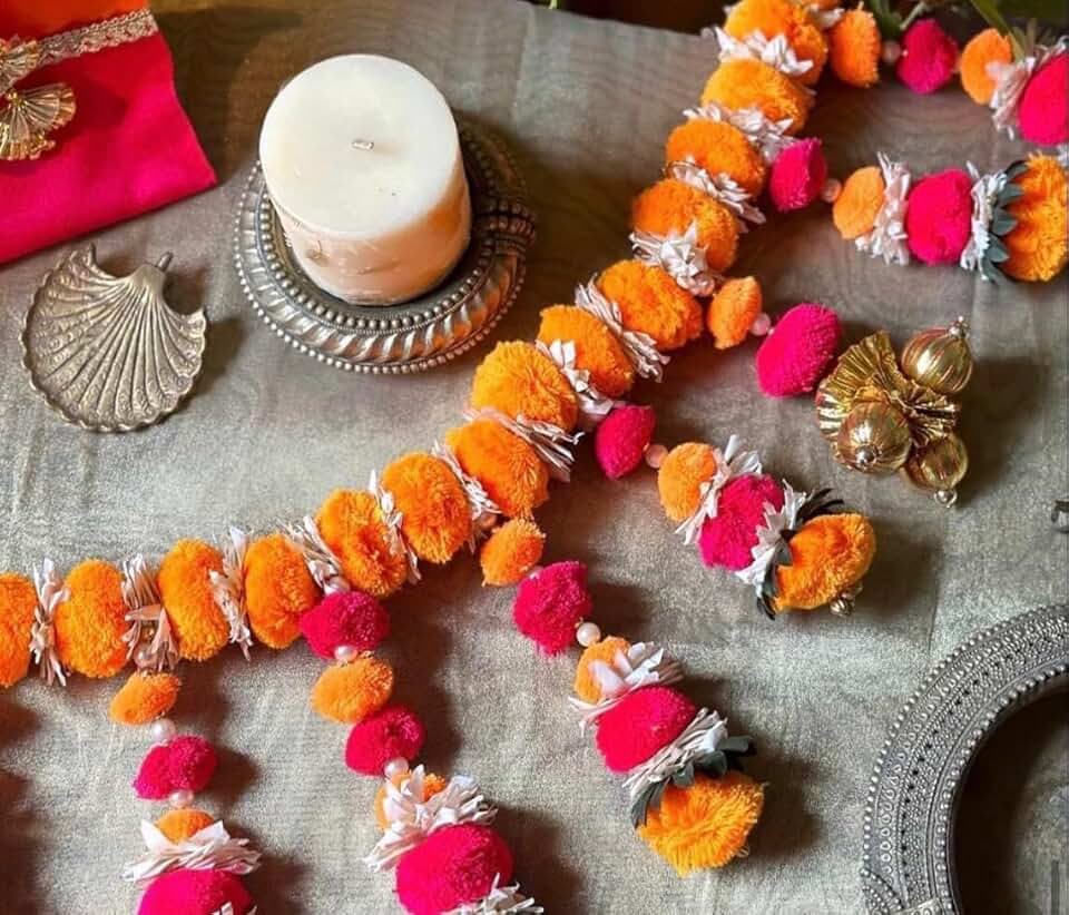 Handmade Pompom Garlands for Home Decoration, Orange and Pink Colours(BDHW457)