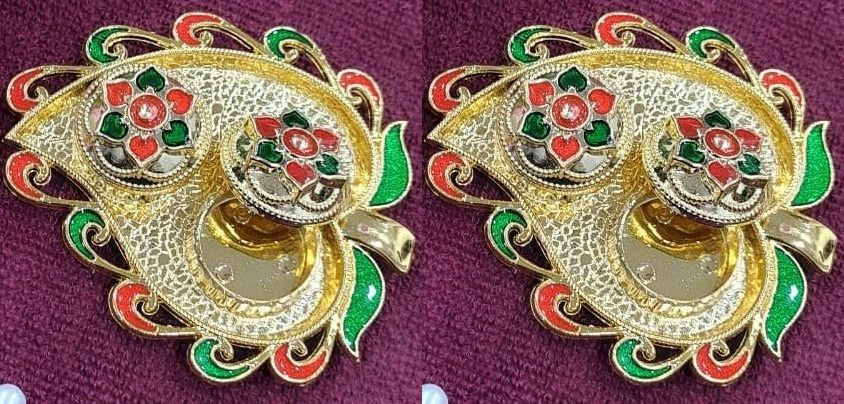 Nutts Decorative Pooja Thali Haldi Kumkum Chandhan Holder Plate Gifts With Small Lord Set for Home & Office Decoration & Gifting (Ganesh Ji Leaf Shape) (PoojaP21-1)