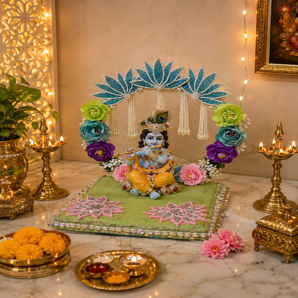 Nutts Handcrafted Devotional Singhansan for God Idol | Decorated Singhansan for Festival Decor | Puja Mandir Singhasan (Singhasan08)