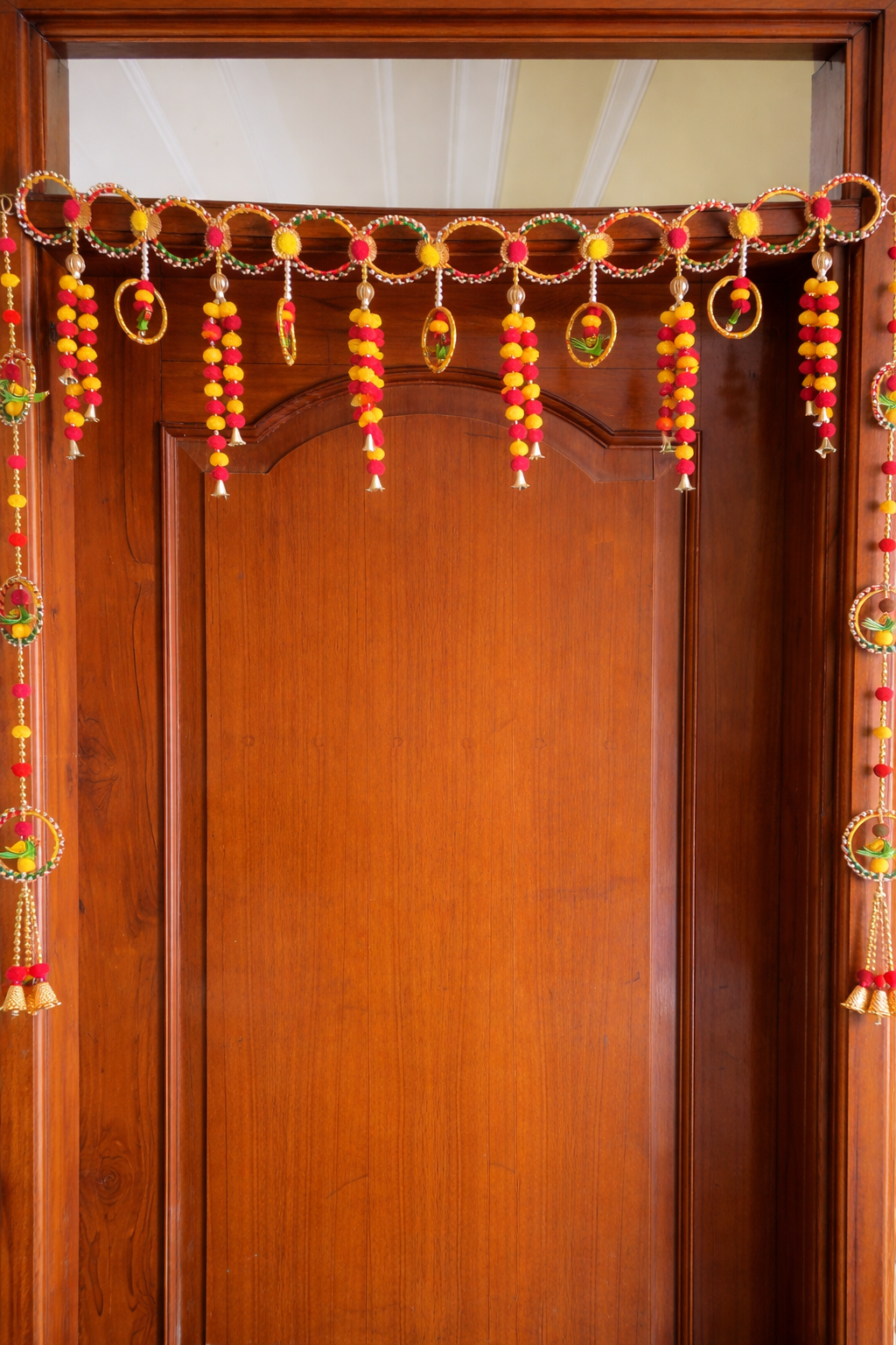 Nutts Indian Traditional Bandhanwar Toran for Door Decor
