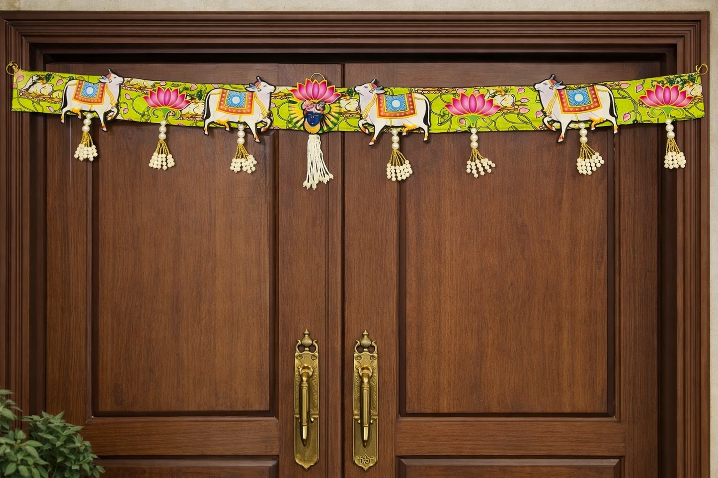 Nutts Decorative Bandhanwar Toran for Door Entrance Decoration
