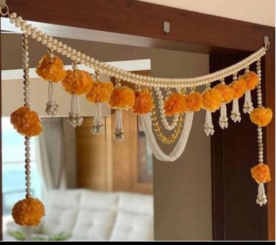 Nutts Traditional Festive Bandhanwar for Home Entrance Decoration