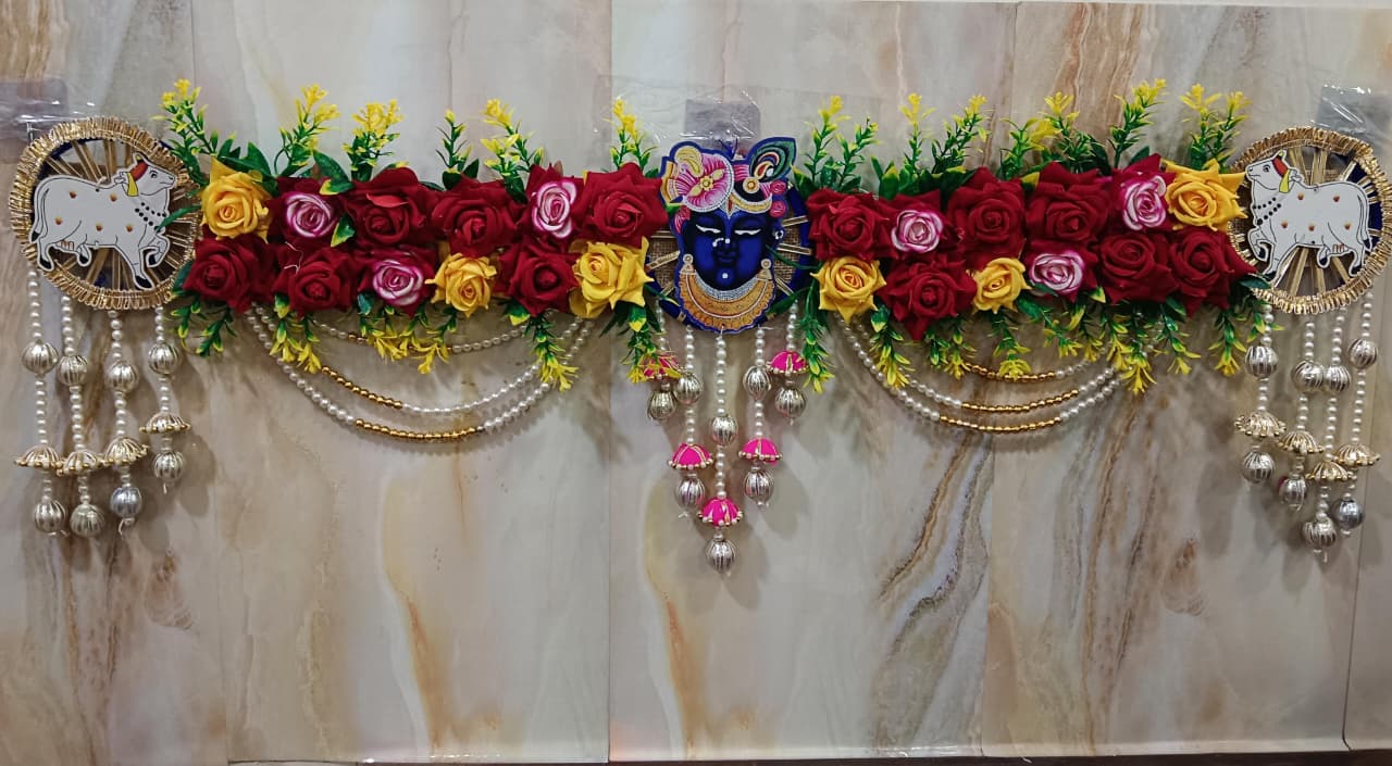 Nutts Elegant Bandhanwar with Beads for Home Entrance