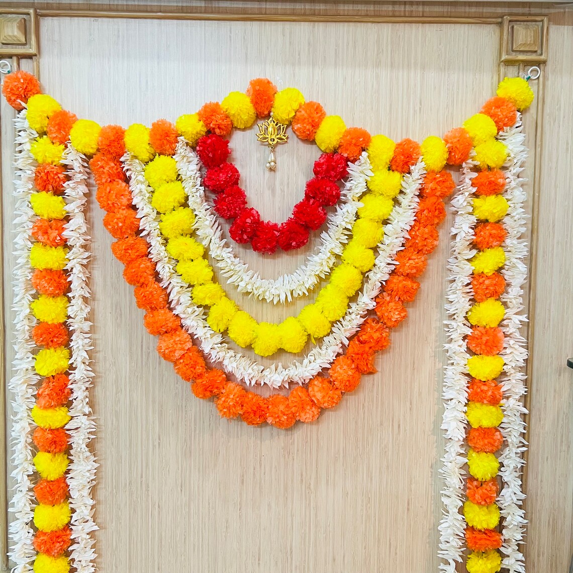 Nutts Handmade Ethnic Bandhanwar Door Decoration