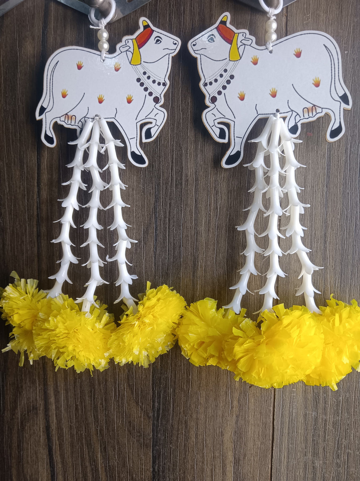 Nutts Handmade MDF Cow Design Wall Hanging Decorative | Traditional for Home Temple Door Hanging Decor Pack of 2 (SMALL86)