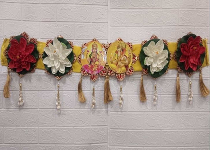 Nutts Decorative Laxmi Ganesh Ji Foam Lotus Floral Bandhanwar For Home Festival Events Decoration