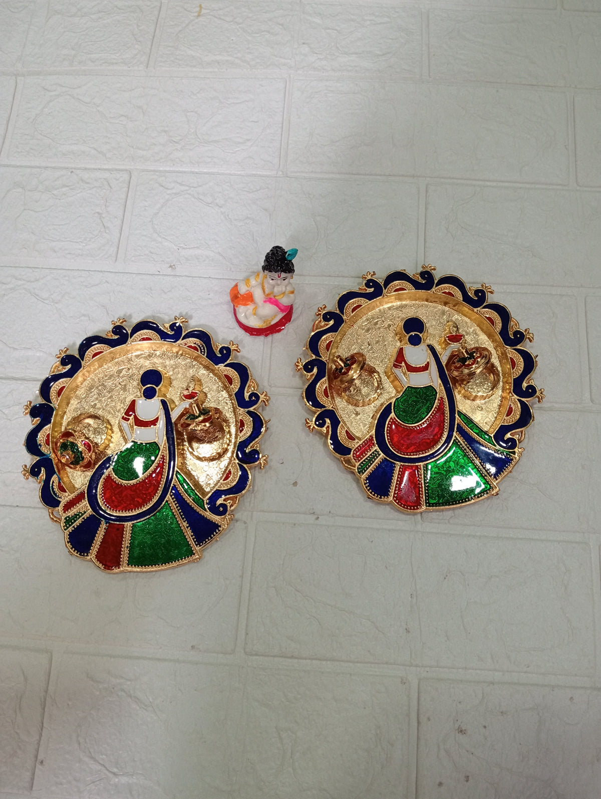 Nutts Decorative Traditional  Brass Pooja Thali for Daily Worship Festival Celebration Temple Home Mandir Diwali Navratri Karwa Chauth Elegant Prayer (PoojaP35-4)