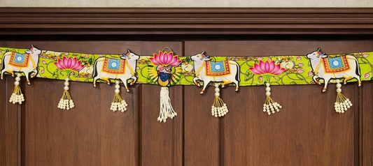 Nutts Decorative Bandhanwar Toran for Door Entrance Decoration