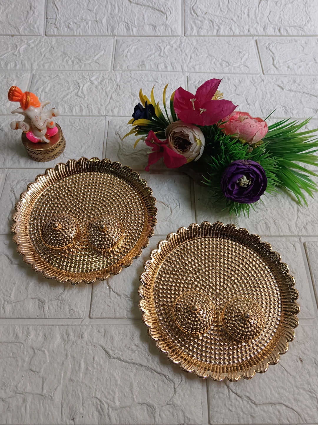 Nutts Decorative Traditional Pooja Thali for Daily Worship Festival Celebration Temple Home Mandir Diwali Navratri Karwa Chauth Elegant Prayer (PoojaP31-1)