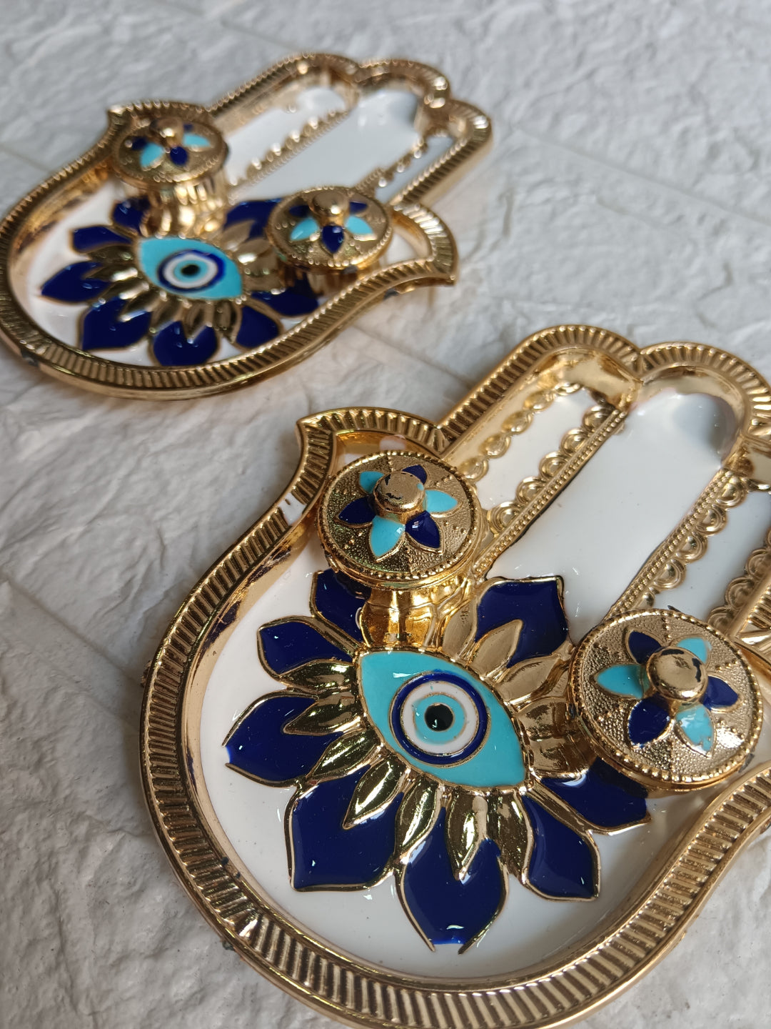 Nutts Decorative Krishna Ji Hand Shaped Evil Eye Pooja Thali Traditional Festival Puja Plate for Diwali Navratri Housewarming Temple Rituals Home Decoration (PoojaP28-3)