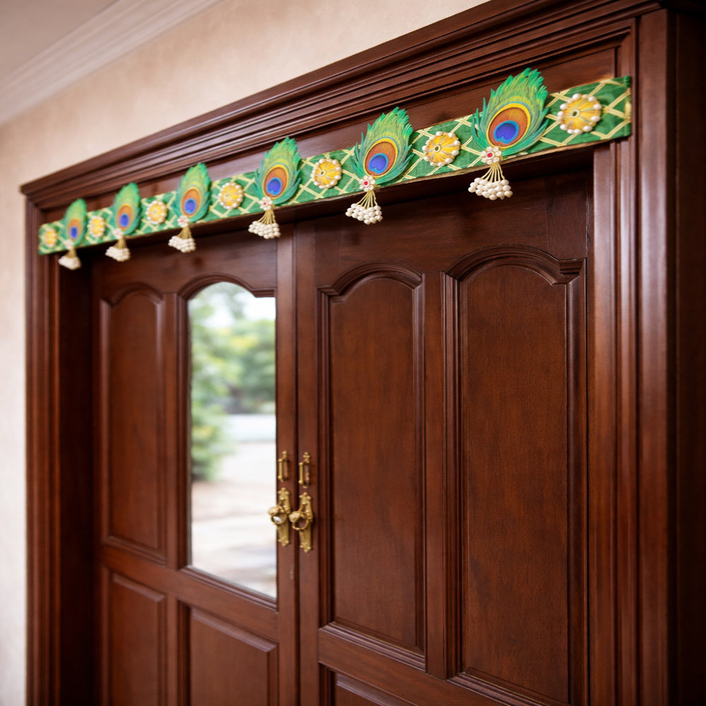 Nutts Floral Bandhanwar for Front Door Decor