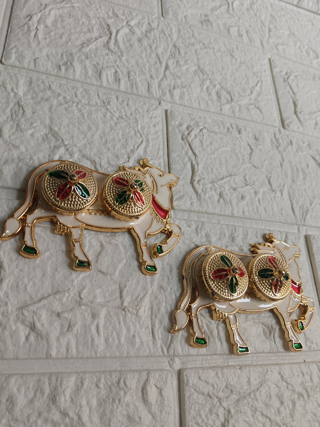 Nutts Decorative Traditional Cow Pooja Thali for Daily Worship Festival Celebration Temple Home Mandir Diwali Navratri Karwa Chauth Elegant Prayer (PoojaP30-1)