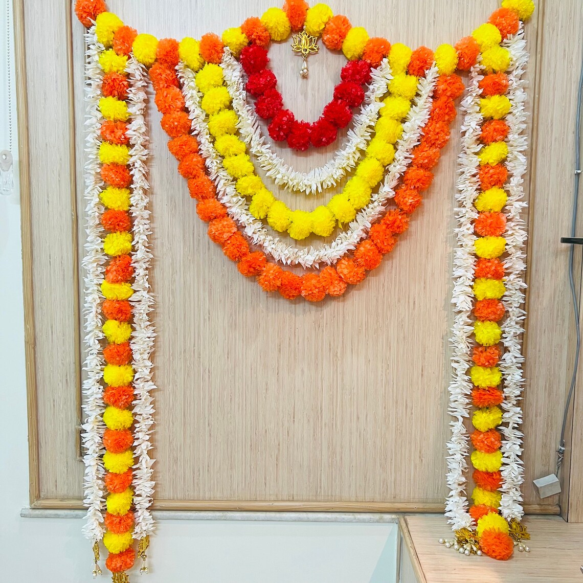 Nutts Handmade Ethnic Bandhanwar Door Decoration