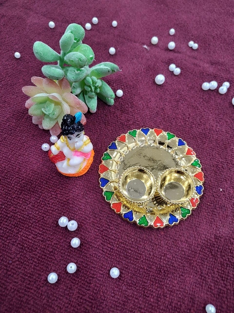 Nutts Decorative Pooja Thali Haldi Kumkum Chandhan Holder Plate Gifts With Small Lord Set for Home & Office Decoration & Gifting (Krishna Ji Round) (PoojaP15-1))