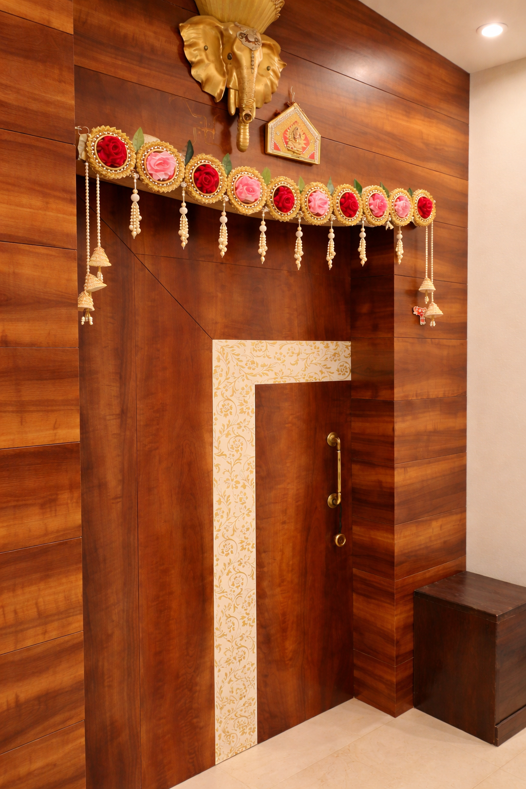 Nutts Handmade Decorative Door Hanging Bandhanwar