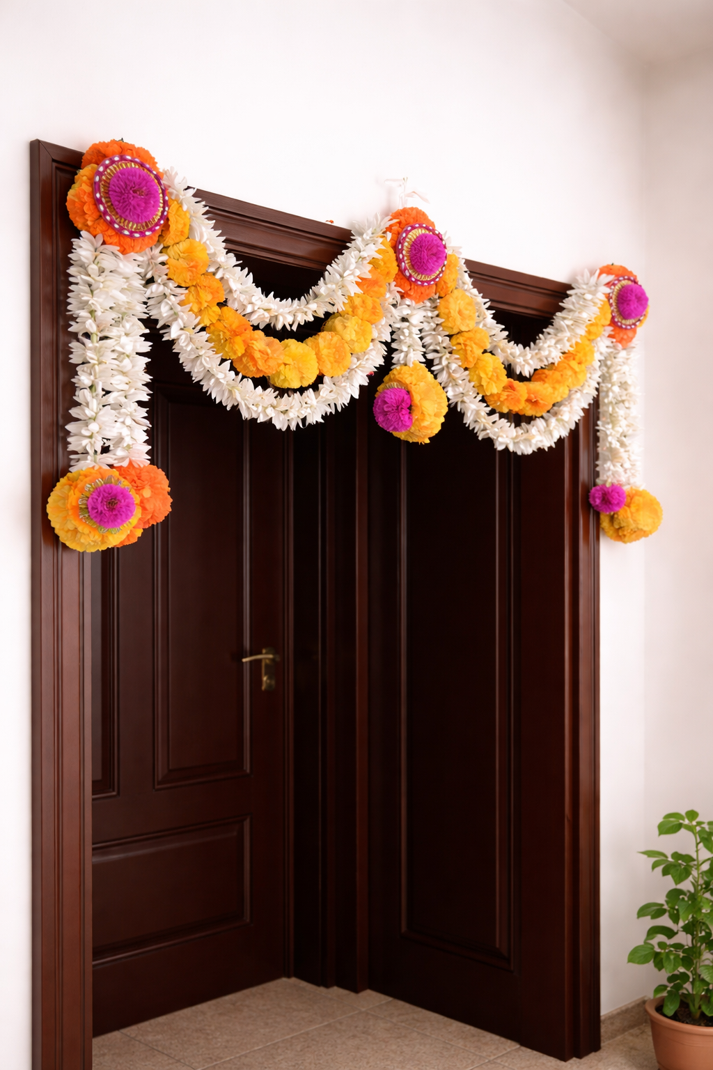 Nutts Traditional Bandhanwar Toran for Door Entrance Home Decoration