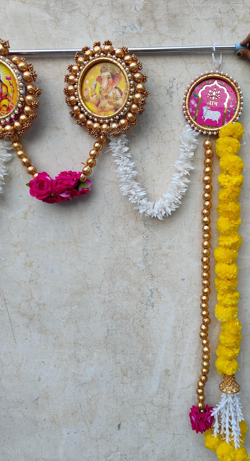 Nutts Ethnic Festive Bandhanwar for Main Door Décor