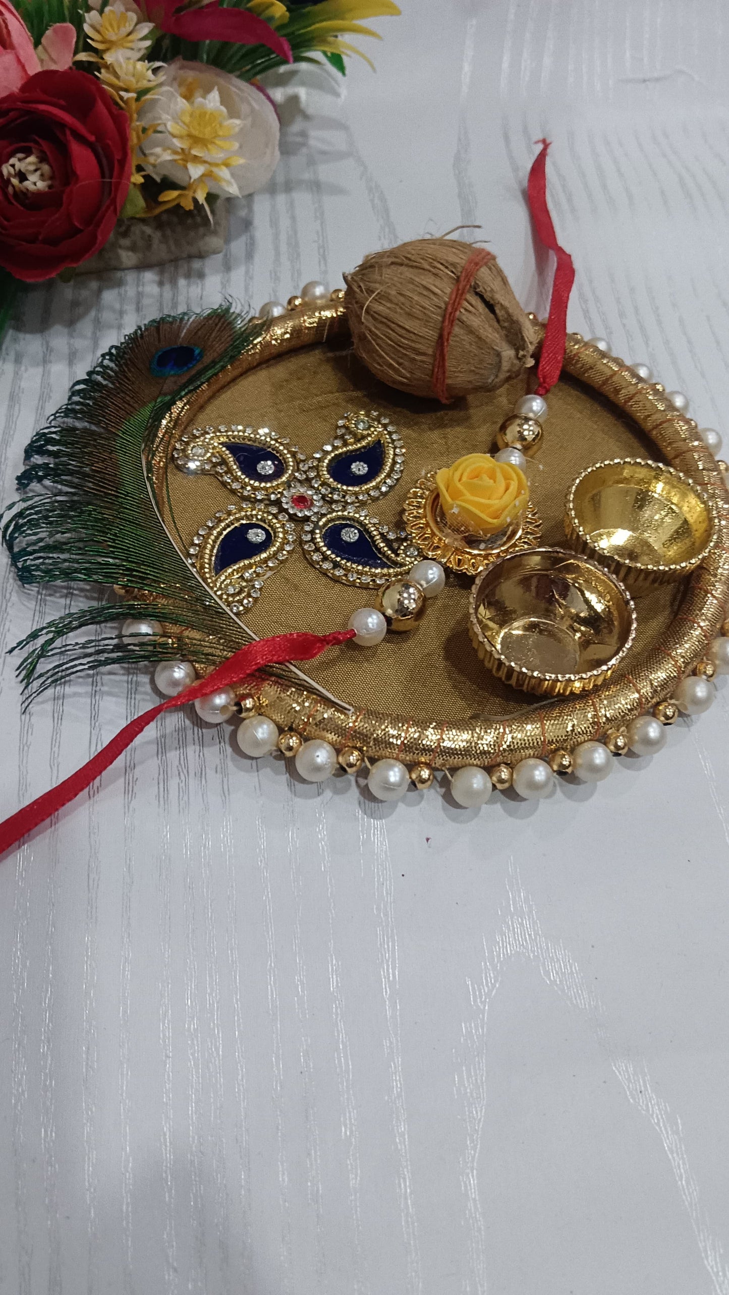 Nutts Handmade Rakhi Plate Booti Nariyal Floral Rakhi for Brother for Raksha Bandhan (RakhiP09)
