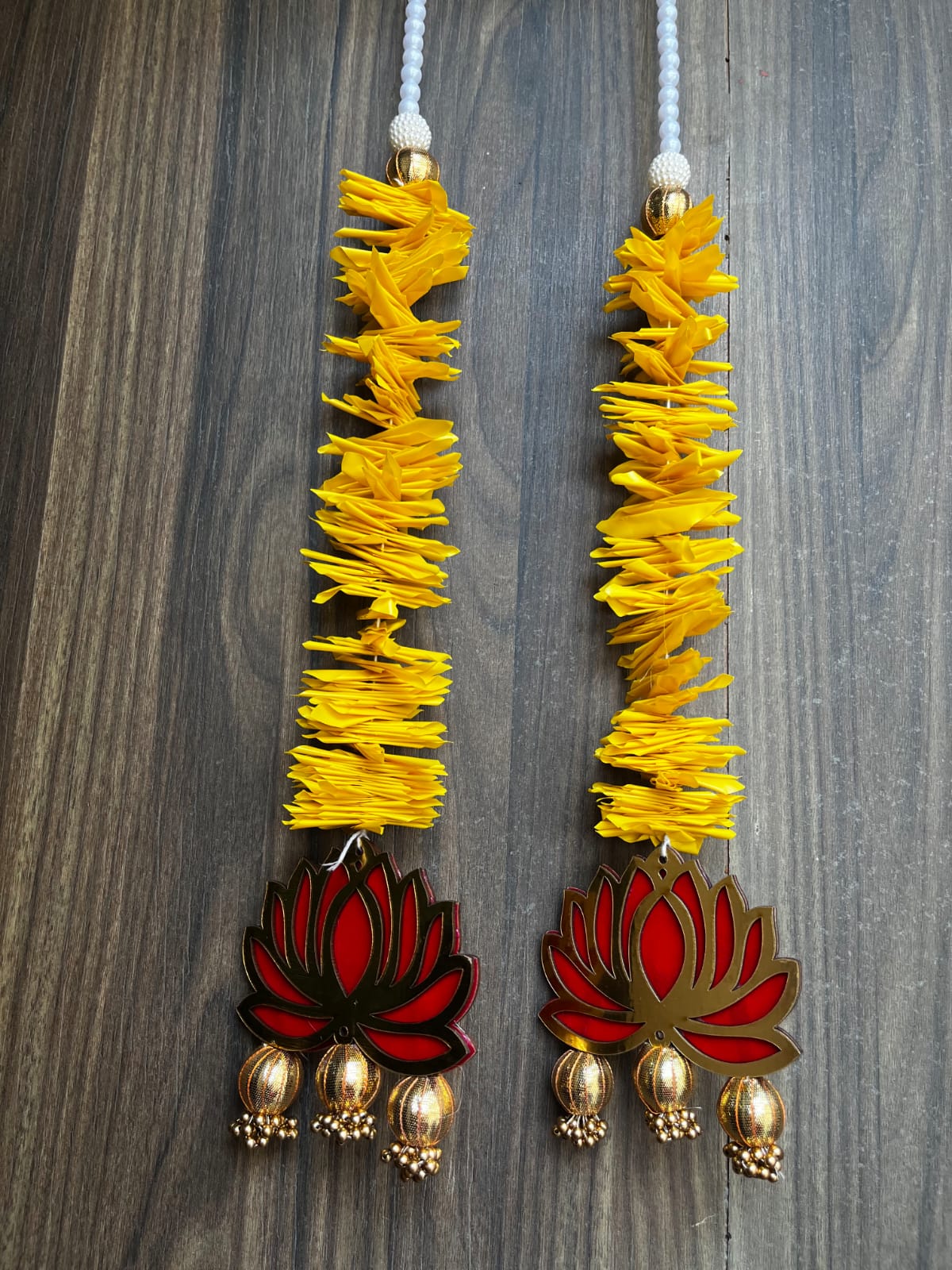 Nutts Lotus Hanging Decor Perfect For Positive Energy Home Enhances Spiritual And Peaceful Atmosphere Ideal For Living Room Meditation Space And Mandir