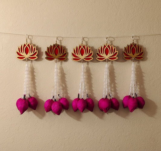 Nutts Lotus Wall Hanging Artistic Decorative Piece For Home Decor Enhances Interior Walls With Unique Lotus Design Perfect For Modern And Traditional Homes