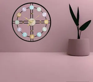 Metal Wall Clock for Home and Hall Home Big Size Living Room Hall Bedroom Stylish Clock (Black Pattern)