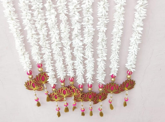 Nutts Handmade Decorative Paper Gajra Hanging | Traditional Designer White Paper Gajra Toran Hanging for Home Wedding Pooja Decoration (PAPERG116)