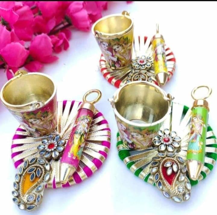 Sellplus Traditional Decorative Holi Plate With Bucket and Pichkari Decorative Holi for Festival Celebration (HOLIPLATE-46)