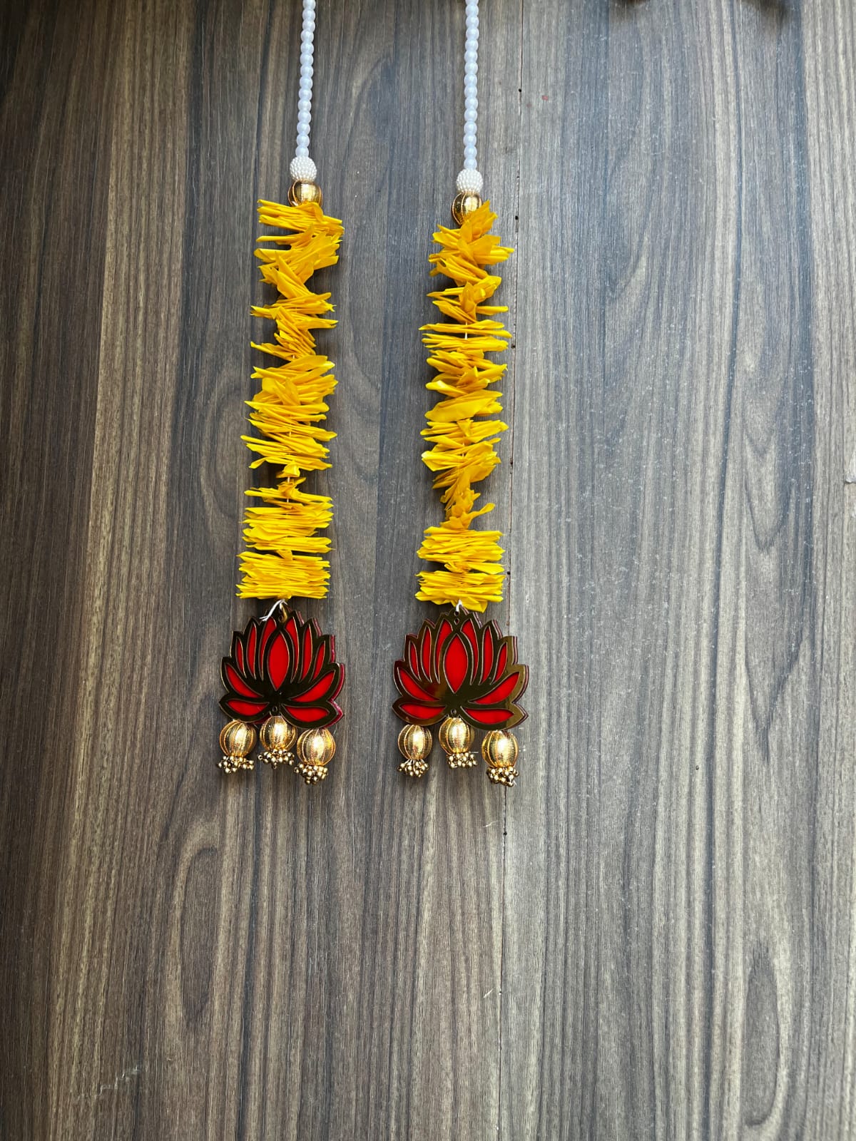 Nutts Lotus Hanging Decor Perfect For Positive Energy Home Enhances Spiritual And Peaceful Atmosphere Ideal For Living Room Meditation Space And Mandir
