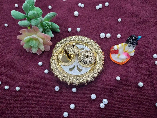 (Combo Of 1 Pc Tilak Plater & Kanha Ji) Traditional Pooja Thali, Diwali Decoration Sindoor Dibbi For Rakhi Rakshabandhan, Tilak With Kumkum,Haldi Holder Uniqe Decorative Plater