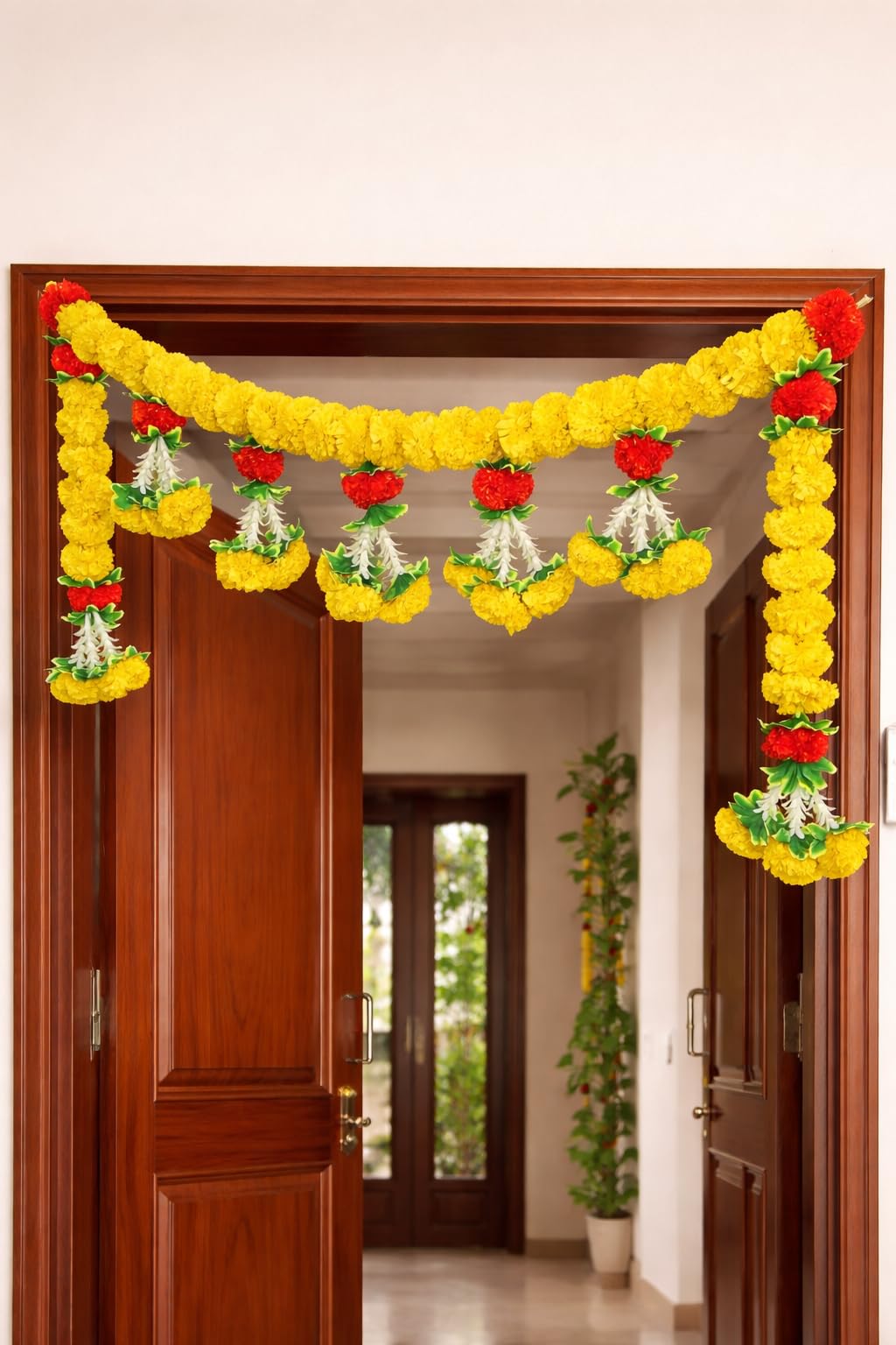 Sellplus Handmade Bandhanwar Decorations | Handmade Floral Bandhanwar Toran with Latkan for Main Door Pooja Decoration (Pack of 1) (BDHW328)
