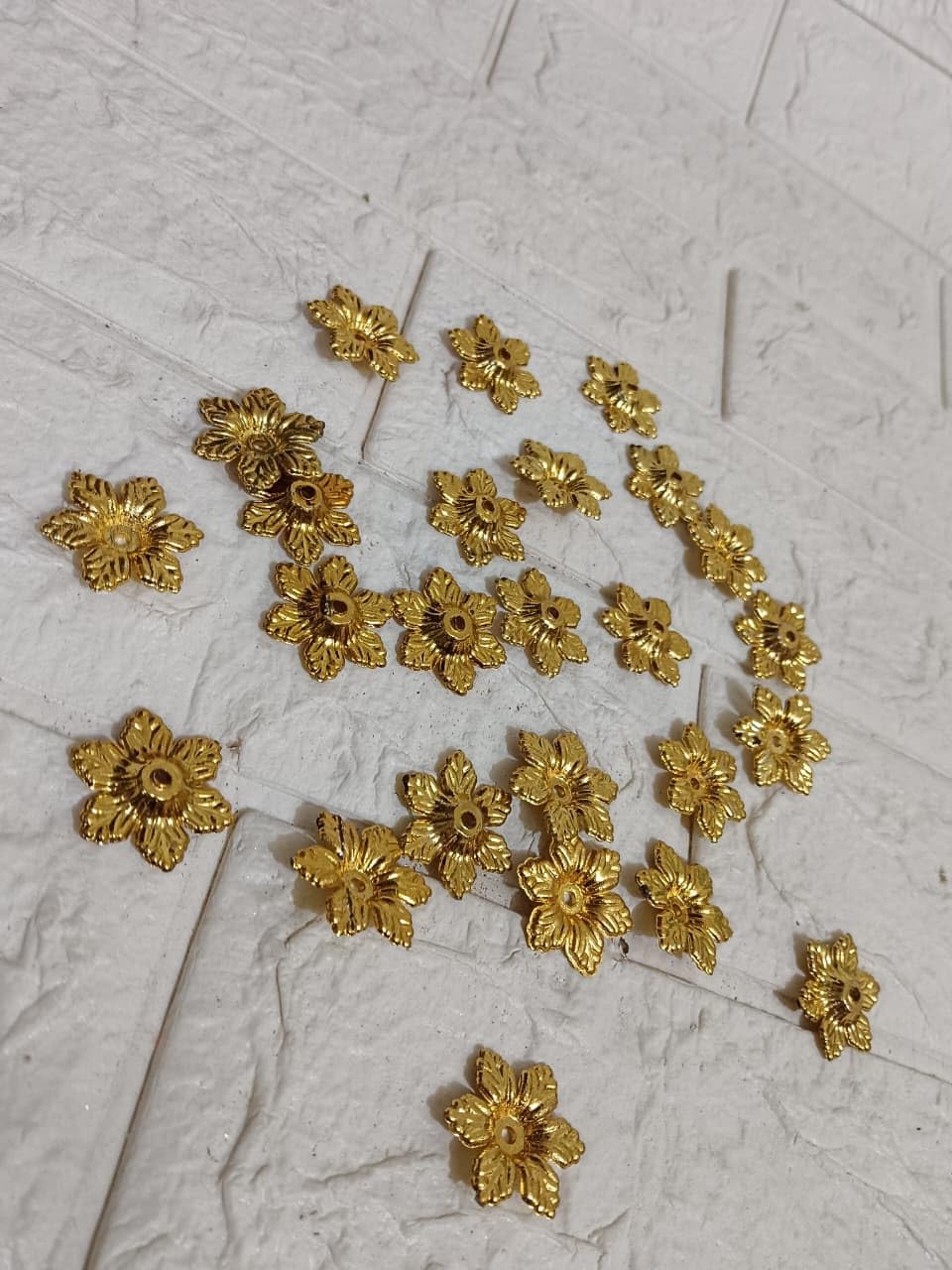 Nutts Handmade Golden Decor Items for Art & Craft and Home Festival Decorations Crafts (Pack of 50) (RM-GI31)