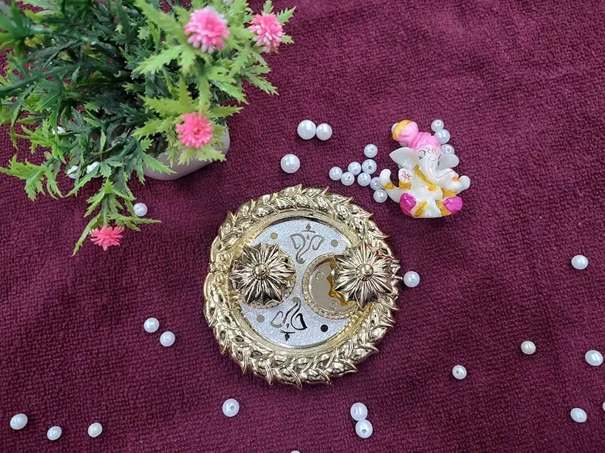 (Combo of 1 Tilak Plater & Ganesh Ji) Traditional Pooja Thali, Diwali Decoration Sindoor Dibbi for Rakhi Rakshabandhan, Tilak with Kumkum,Haldi Holder Uniqe Decorative Plater