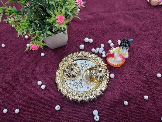 (Combo of 1 Doted Tilak Plater & Kanha Ji) Round Design Traditional Pooja Plater, Sindoor Dibbi for Rakhi Rakshabandhan, Tilak with Kumkum,Haldi Holder Uniqe Decorative Pla