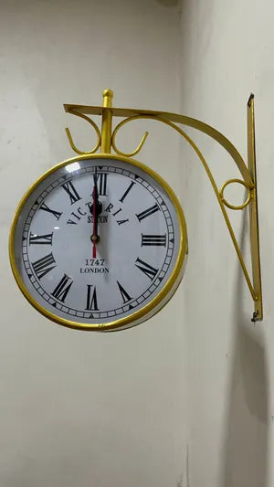 Metal Analog Double Sided Vintage Station Wall Clock (Brass White)