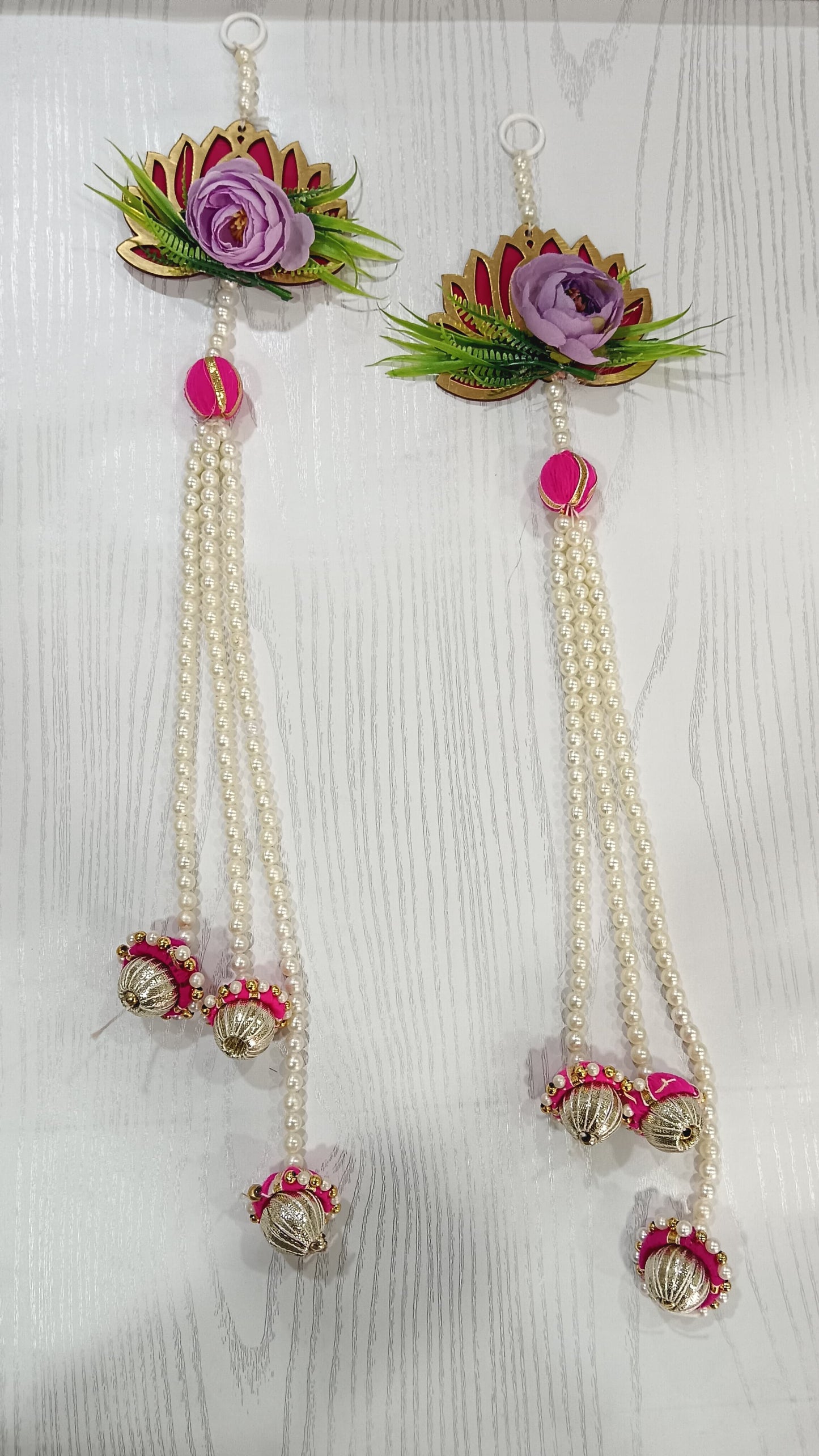 Nutts Lotus Hanging Decorative Accent For Entryway Styling