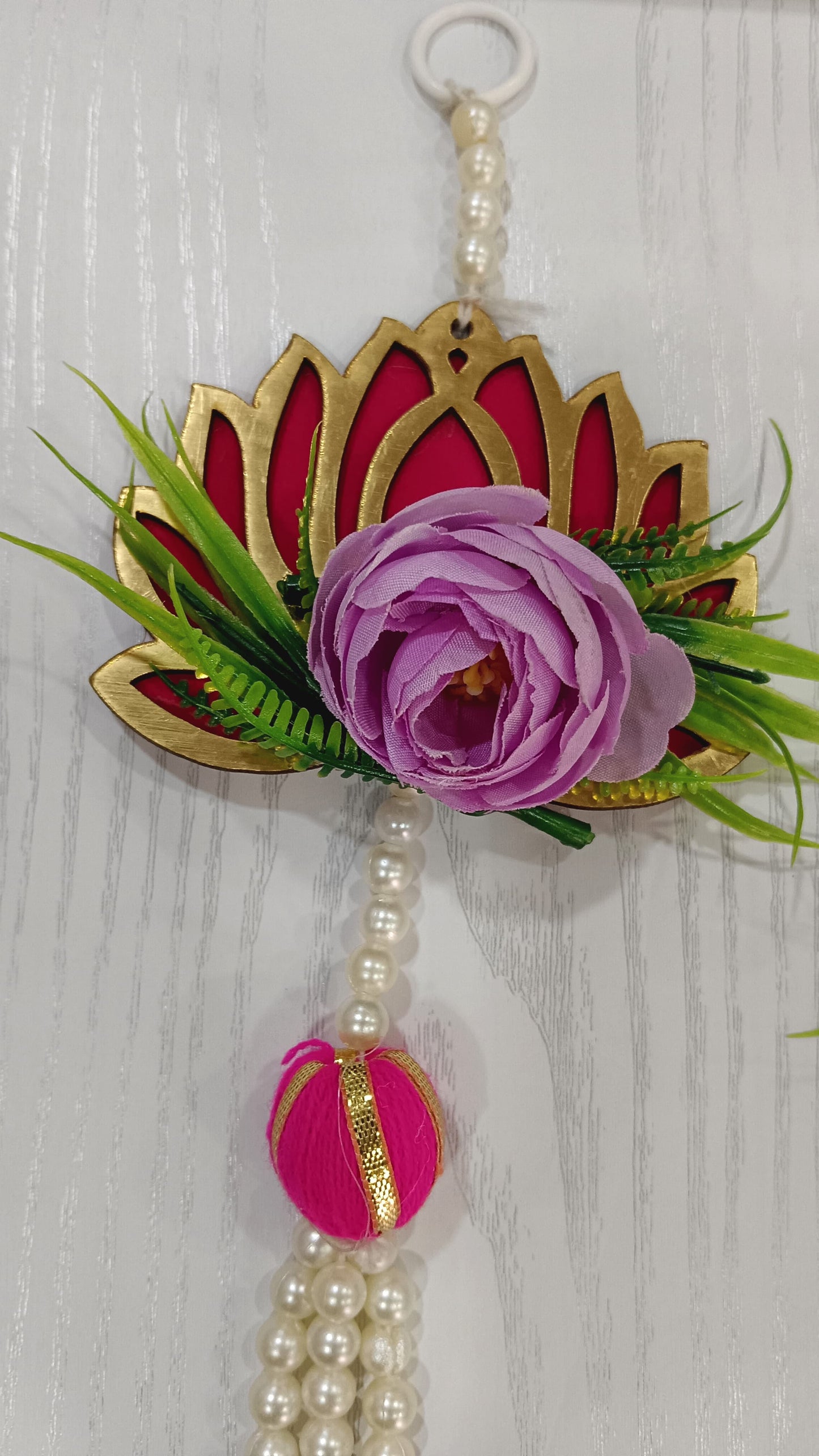 Nutts Lotus Hanging Decorative Accent For Entryway Styling