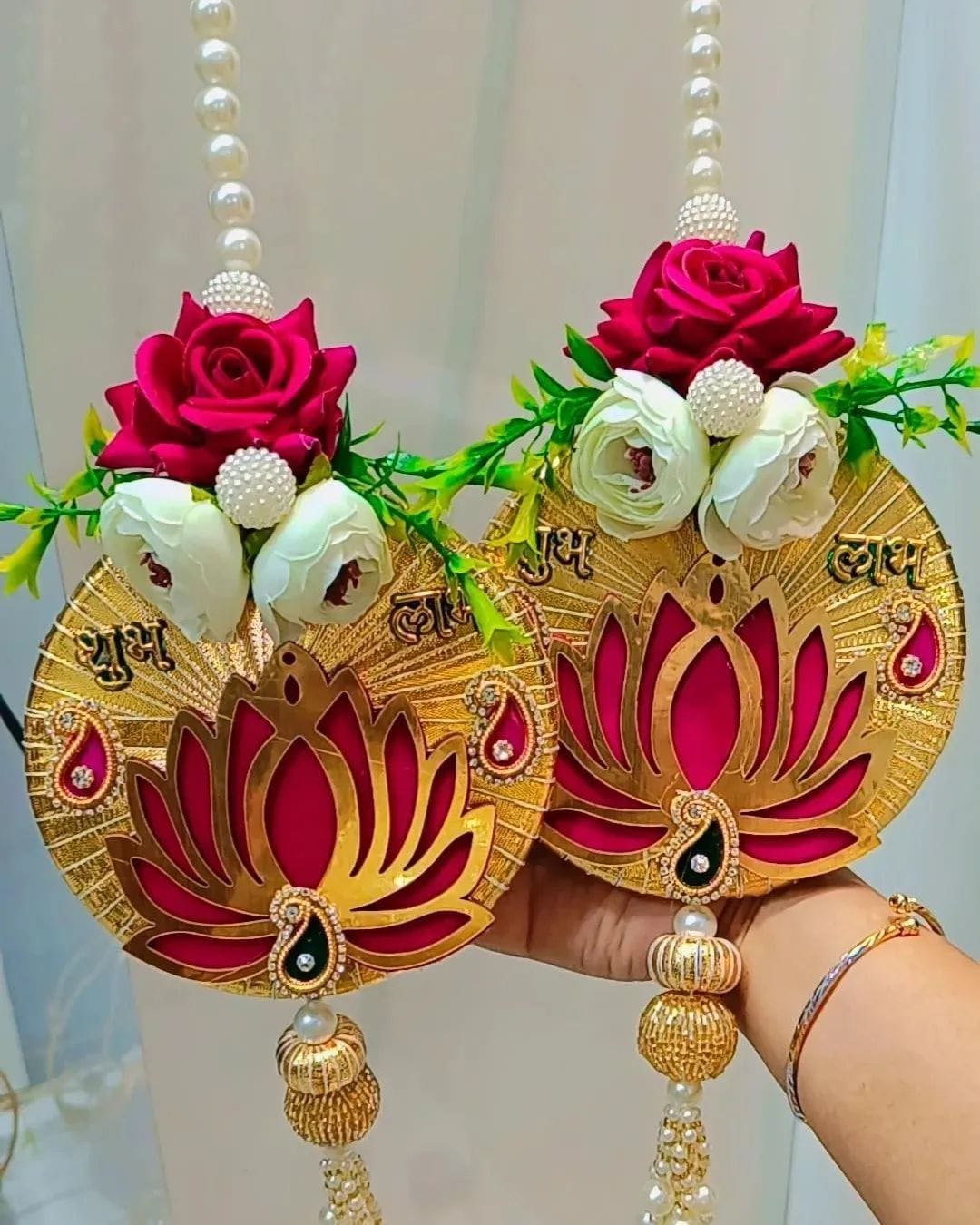 Nutts Lotus Hanging Decorative Piece For Elegant Home Styling