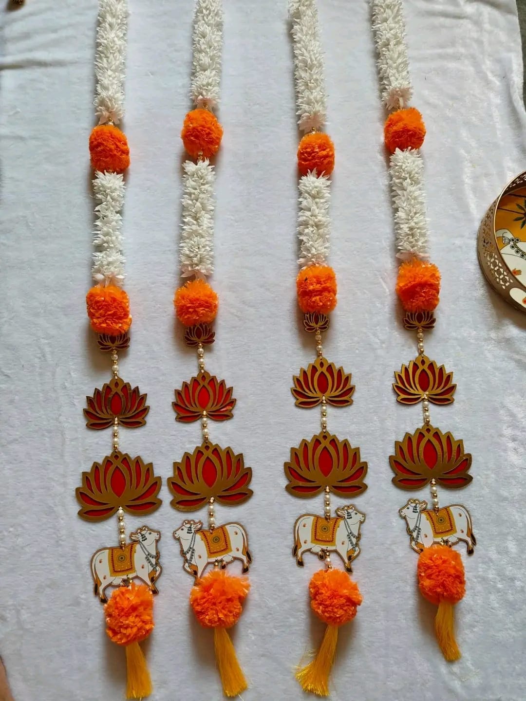 Nutts Lotus Hanging Decorative Accent For Traditional Home Styling